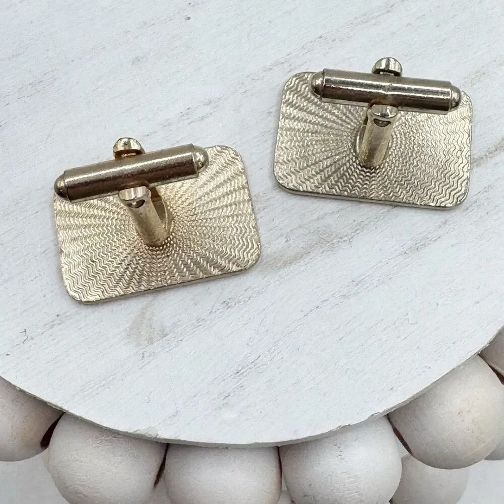 Vintage Men’s Cufflinks With Western Style Stagecoach Design